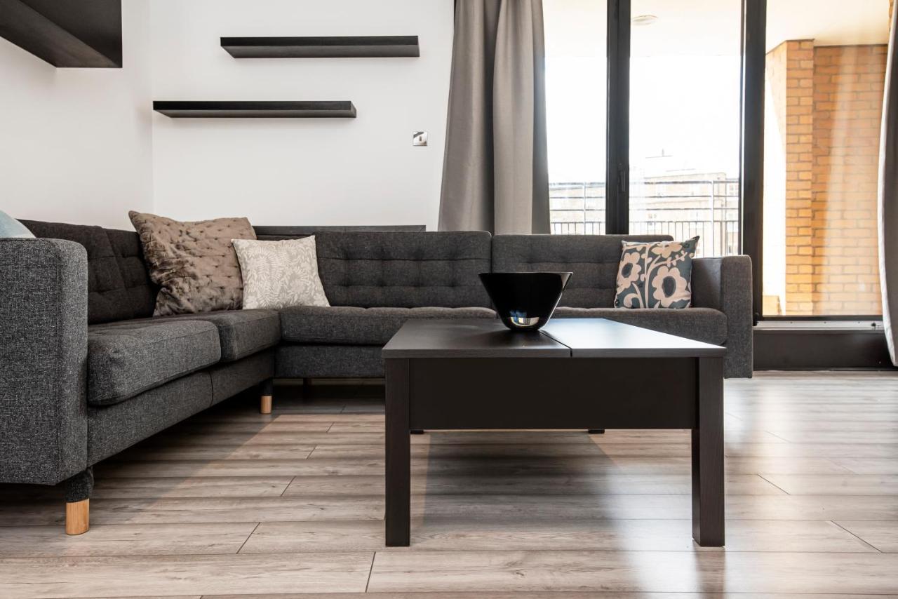 Large And Central 2 Bed London Exteriör bild