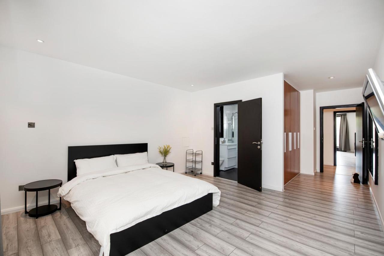 Large And Central 2 Bed London Exteriör bild